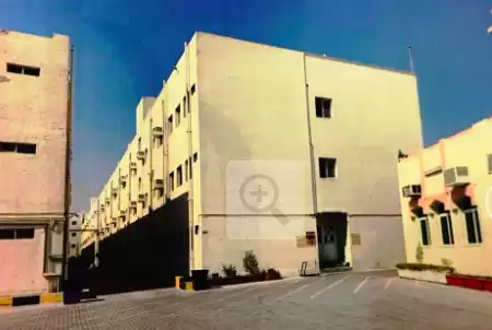 Mixed Use Ready Property 7+ Bedrooms U/F Building  for sale in Doha #7438 - 1  image 